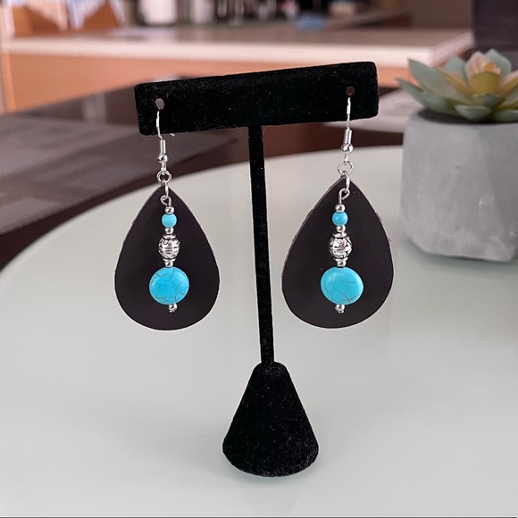 💙Handmade Earrings 💙 - Picture 2 of 11